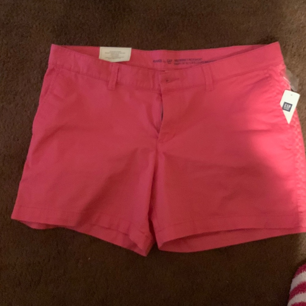 The girlfriends 5inch shorts size 12 waist 31